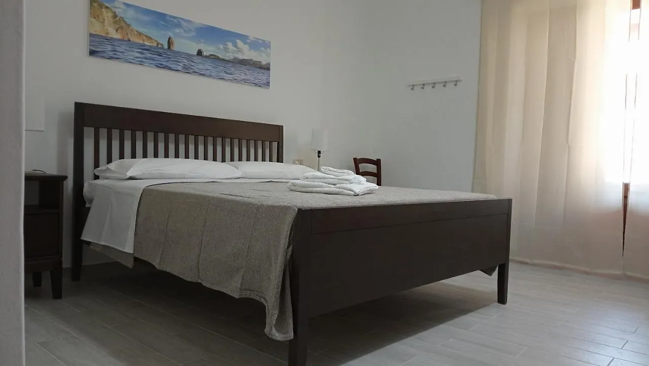 ליפארי Holiday Home Tarinuzza דירה