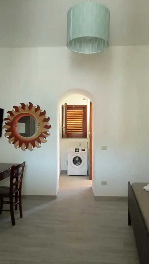 Holiday Home Tarinuzza Липари Апартаменты